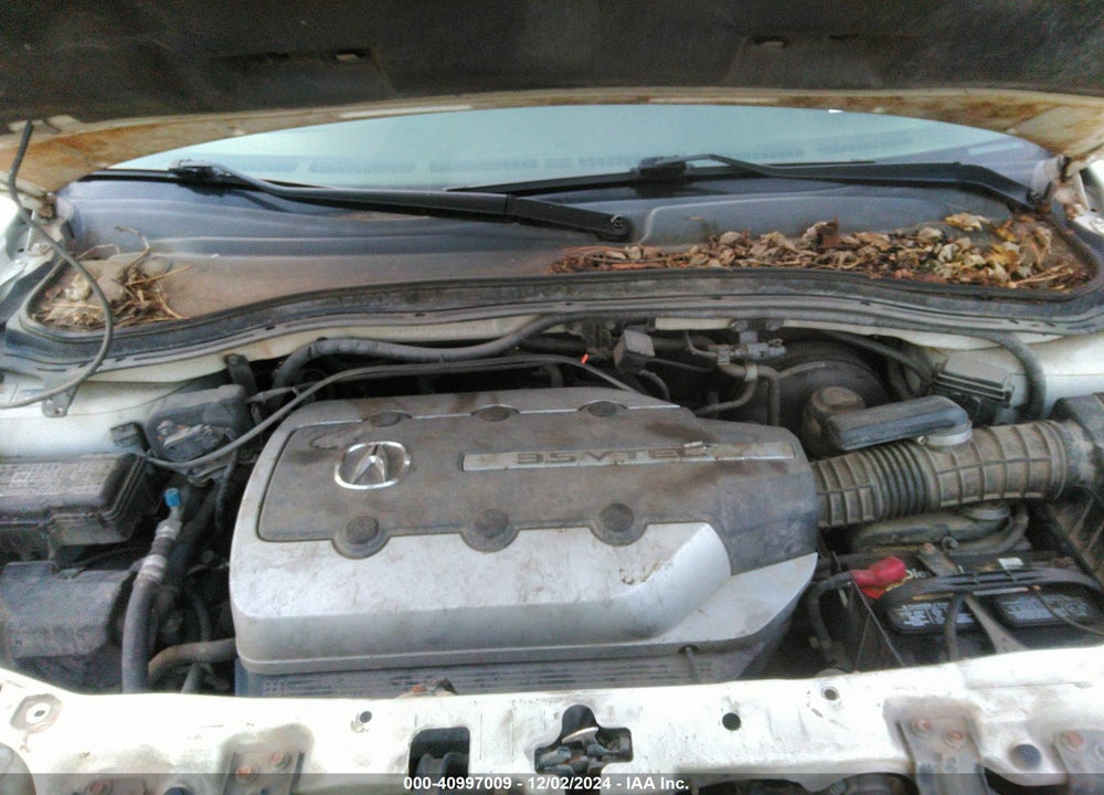 2005 ACURA MDX VIN: 2HNYD18885H547912