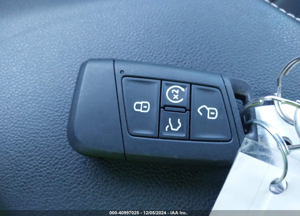 2024 VOLKSWAGEN JETTA VIN: 3VW7M7BU7RM012892