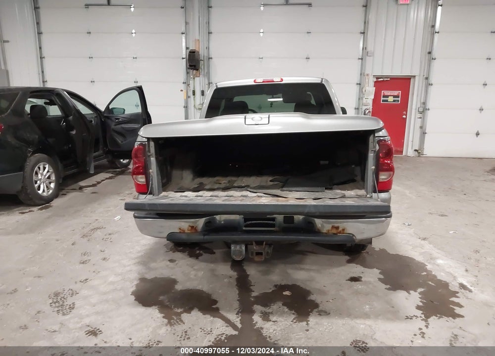 2006 CHEVROLET SILVERADO VIN: 1GCEC19T26Z273235