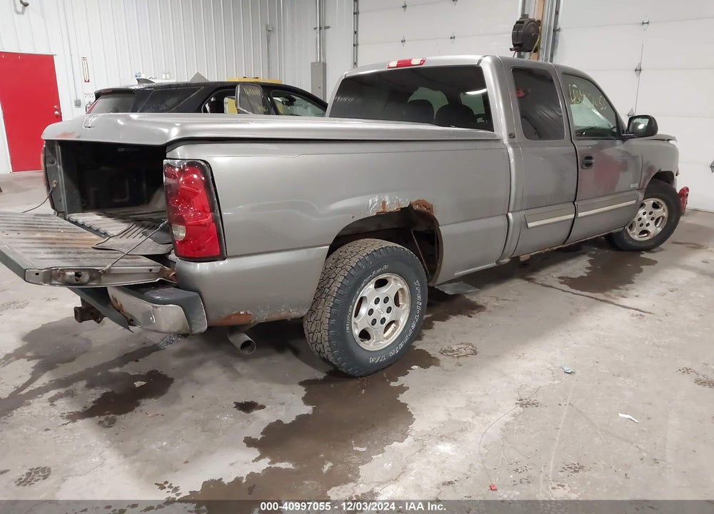 2006 CHEVROLET SILVERADO VIN: 1GCEC19T26Z273235