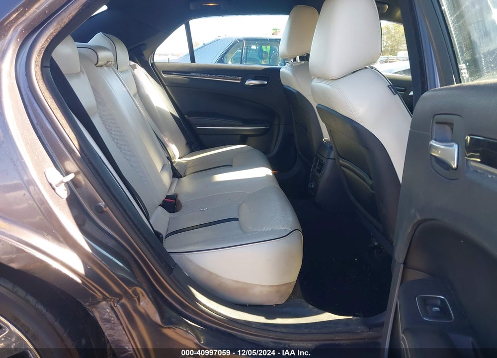 2014 CHRYSLER 300 UPTOWN EDITION VIN: 2C3CCAAG8EH343247