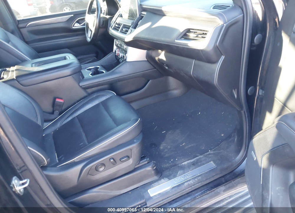 2021 GMC YUKON 4WD SLT VIN: 1GKS2BKD5MR408921
