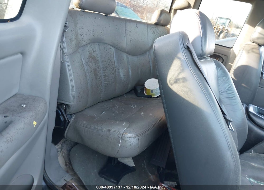 2005 CHEVROLET SILVERADO 2500HD LS VIN: 1GCHK29U45E325470
