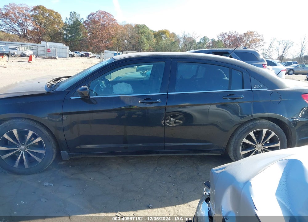 2014 CHRYSLER 200 TOURING VIN: 1C3CCBBG5EN132079