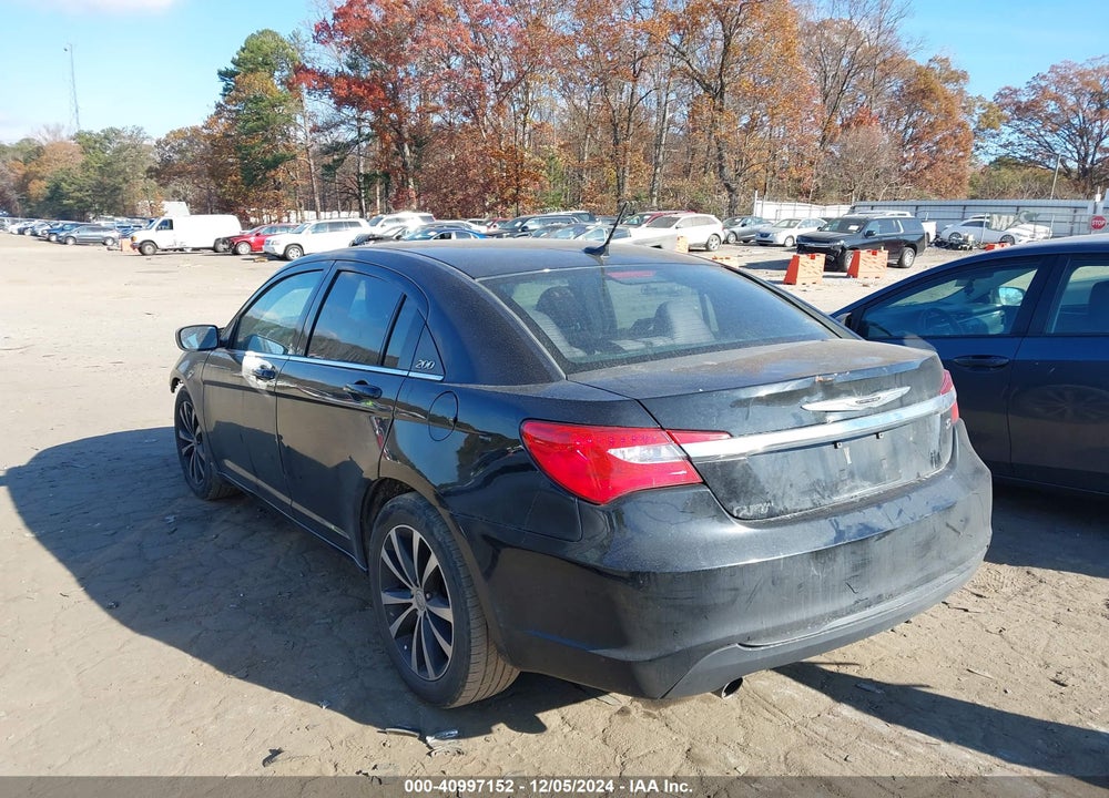 2014 CHRYSLER 200 TOURING VIN: 1C3CCBBG5EN132079