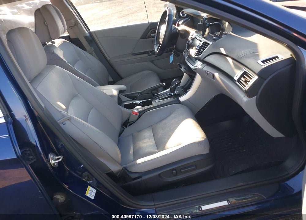 2015 HONDA ACCORD EX-L V-6 VIN: 1HGCR3F83FA006641