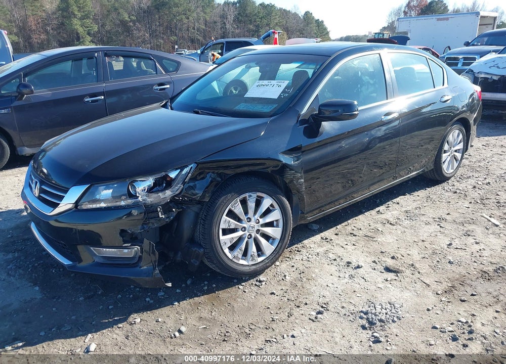 2013 HONDA ACCORD EX VIN: 1HGCR2F76DA282598