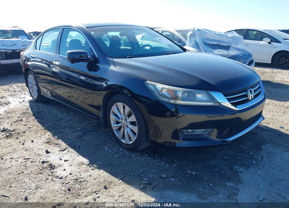 2013 HONDA ACCORD EX VIN: 1HGCR2F76DA282598