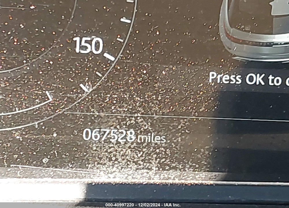 2018 LAND ROVER RANGE ROVER VELAR P250 S VIN: SALYB2RX3JA775101