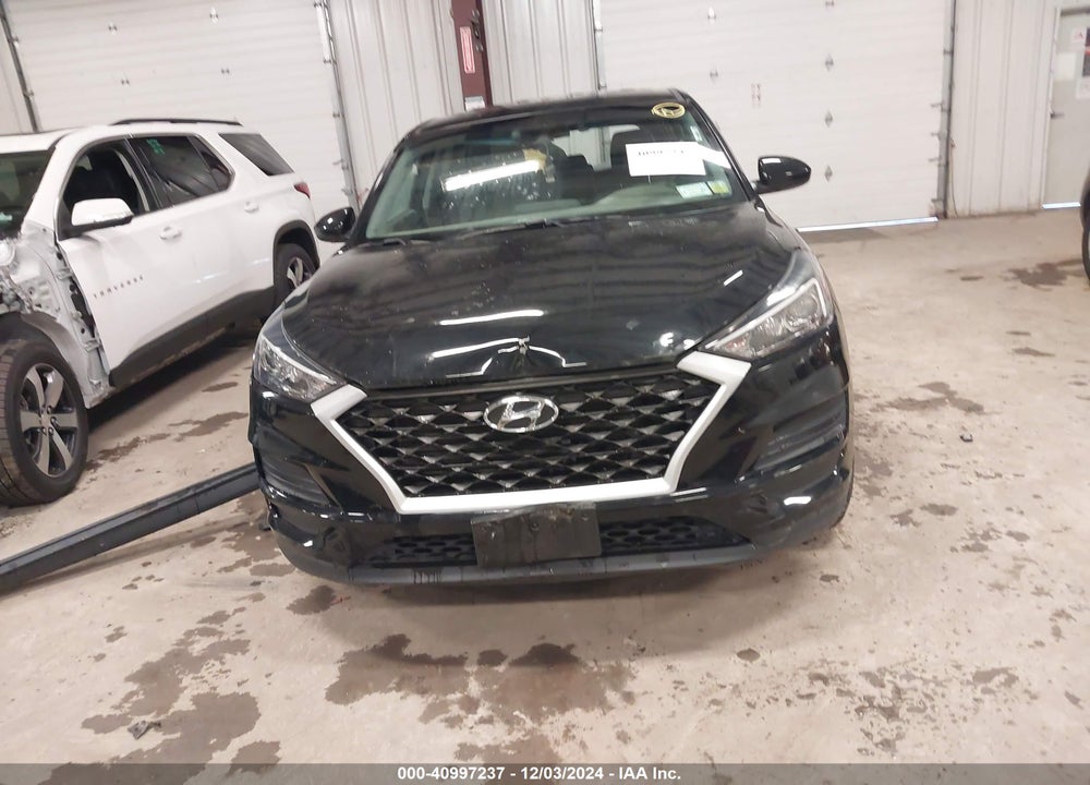 2019 HYUNDAI TUCSON SE VIN: KM8J23A46KU869940