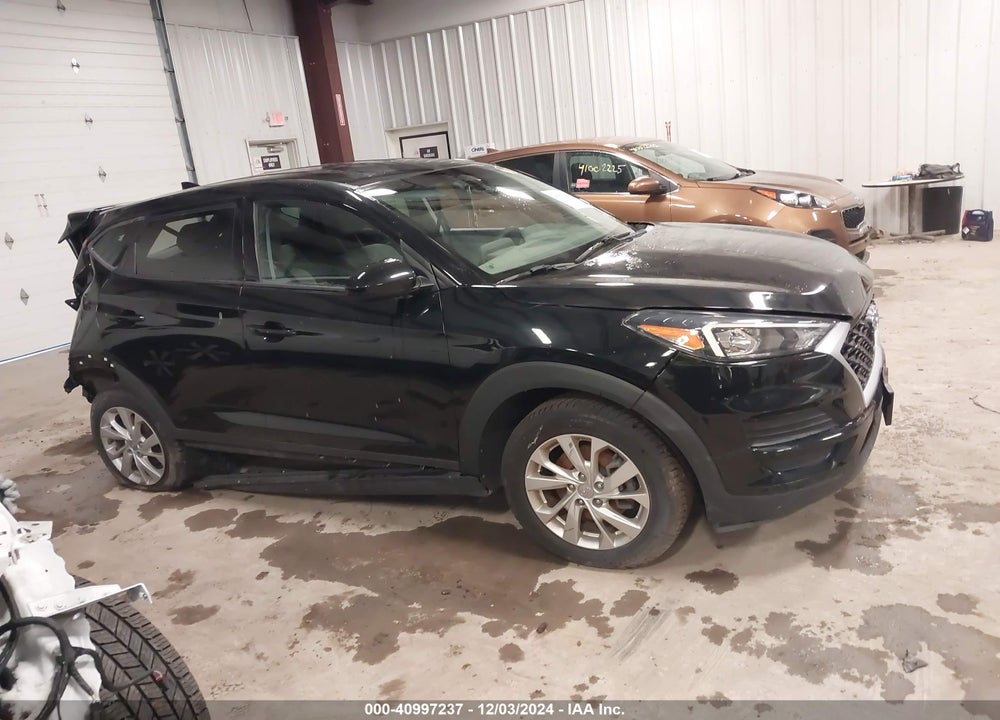 2019 HYUNDAI TUCSON SE VIN: KM8J23A46KU869940