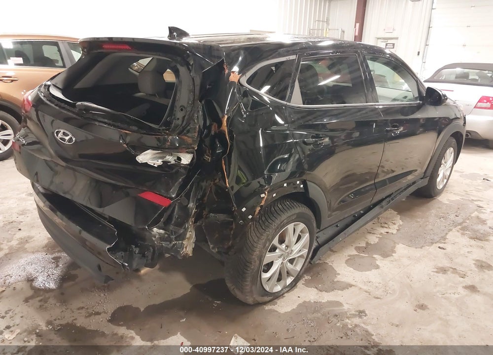 2019 HYUNDAI TUCSON SE VIN: KM8J23A46KU869940
