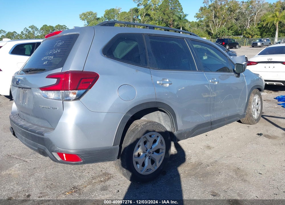 2019 SUBARU FORESTER VIN: JF2SKACC8KH459703