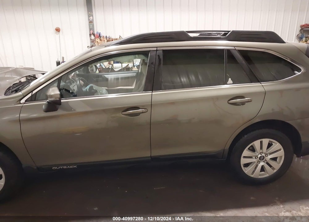 2019 SUBARU OUTBACK 2.5I PREMIUM VIN: 4S4BSAFC6K3326571