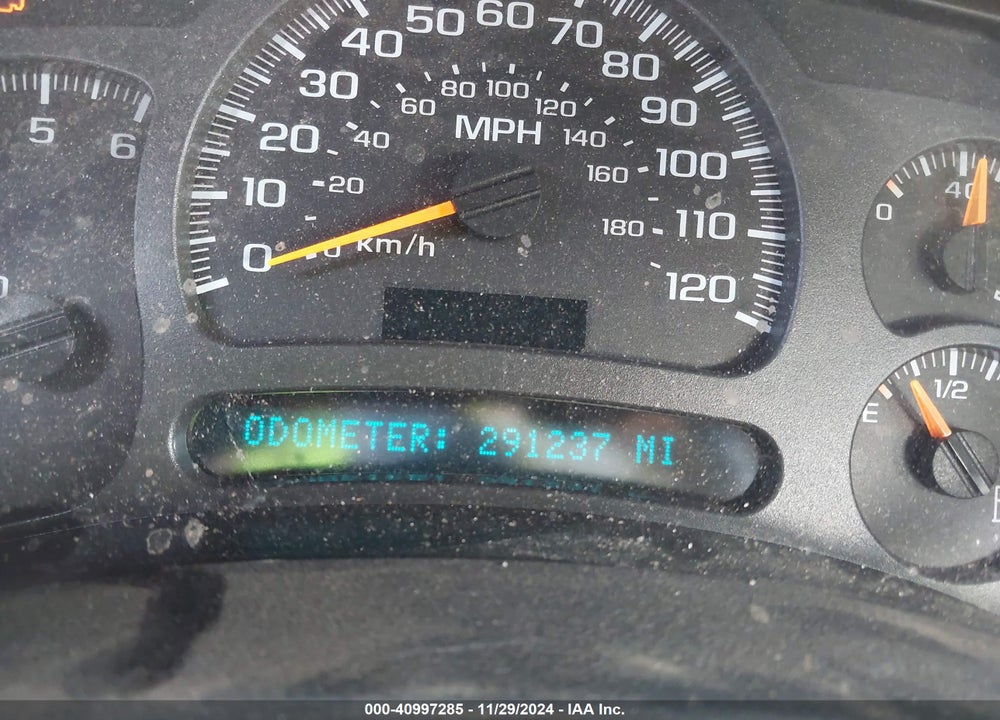 2003 CHEVROLET SILVERADO 1500 LS VIN: 2GCEC19T431382283
