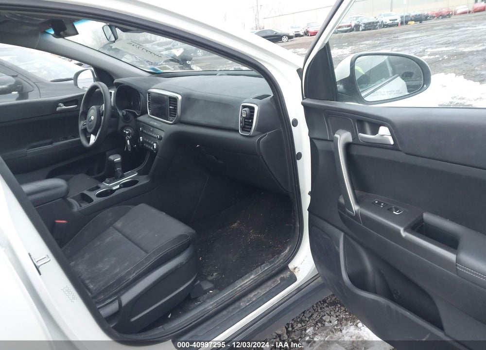 2020 KIA SPORTAGE LX VIN: KNDPMCACXL7730099