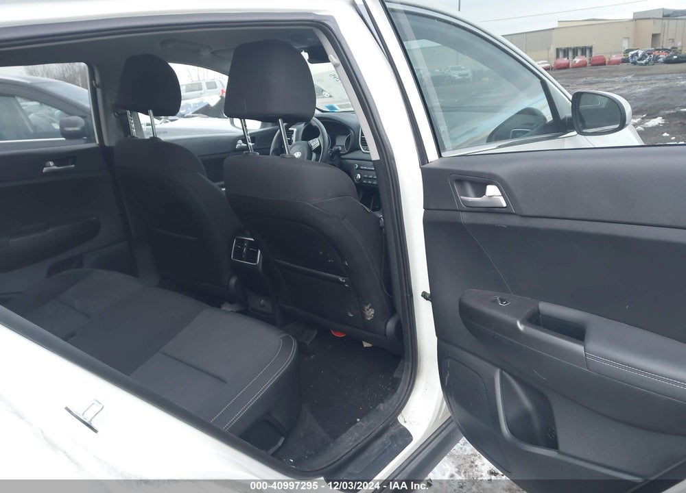 2020 KIA SPORTAGE LX VIN: KNDPMCACXL7730099