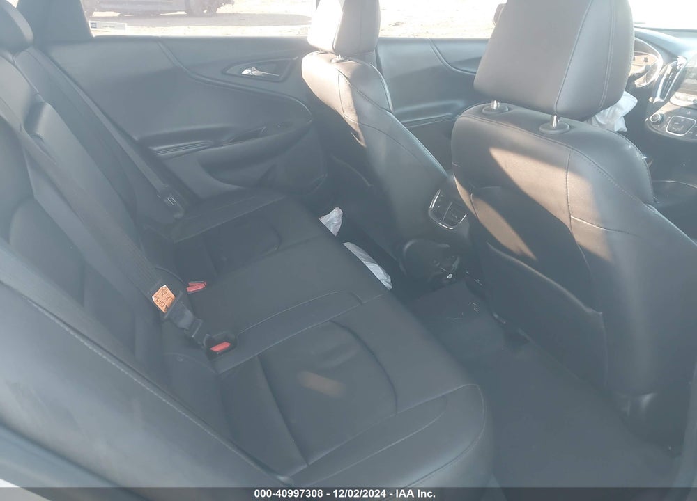 2018 CHEVROLET MALIBU VIN: 1G1ZD5ST4JF128670