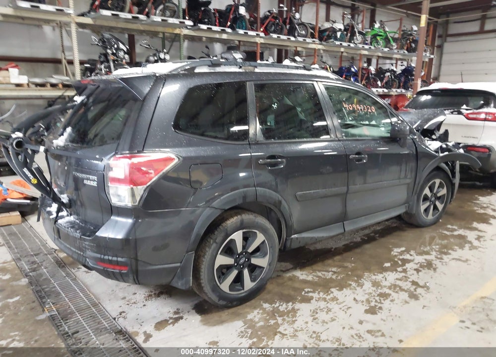 2017 SUBARU FORESTER 2.5I PREMIUM VIN: JF2SJAEC9HH596402