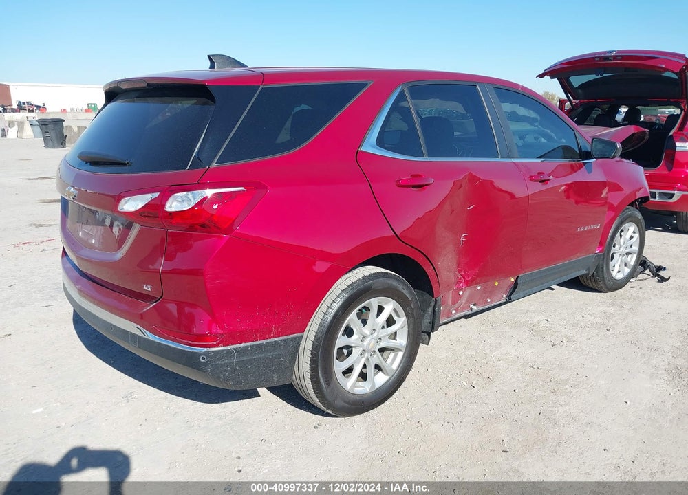 2021 CHEVROLET EQUINOX FWD LT VIN: 2GNAXKEV1M6152258