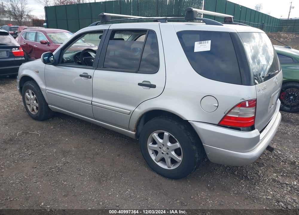 1999 MERCEDES-BENZ ML 430 VIN: 4JGAB72EXXA114717