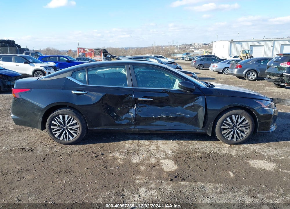 2024 NISSAN ALTIMA SV FWD VIN: 1N4BL4DV1RN406730