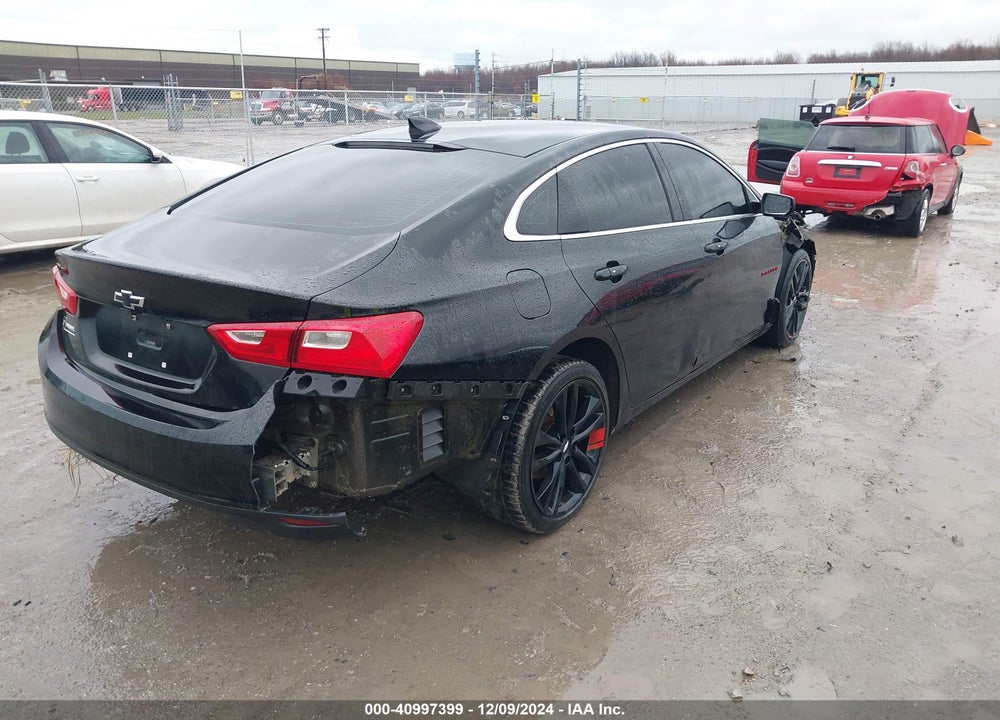 2018 CHEVROLET MALIBU LT VIN: 1G1ZD5ST7JF132860