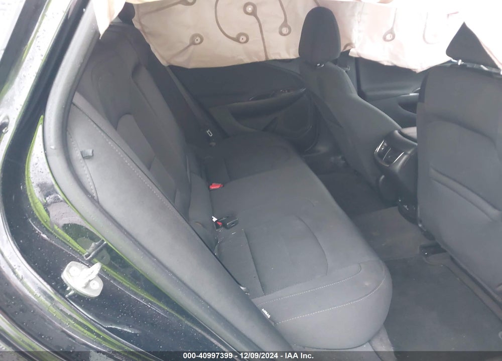 2018 CHEVROLET MALIBU LT VIN: 1G1ZD5ST7JF132860