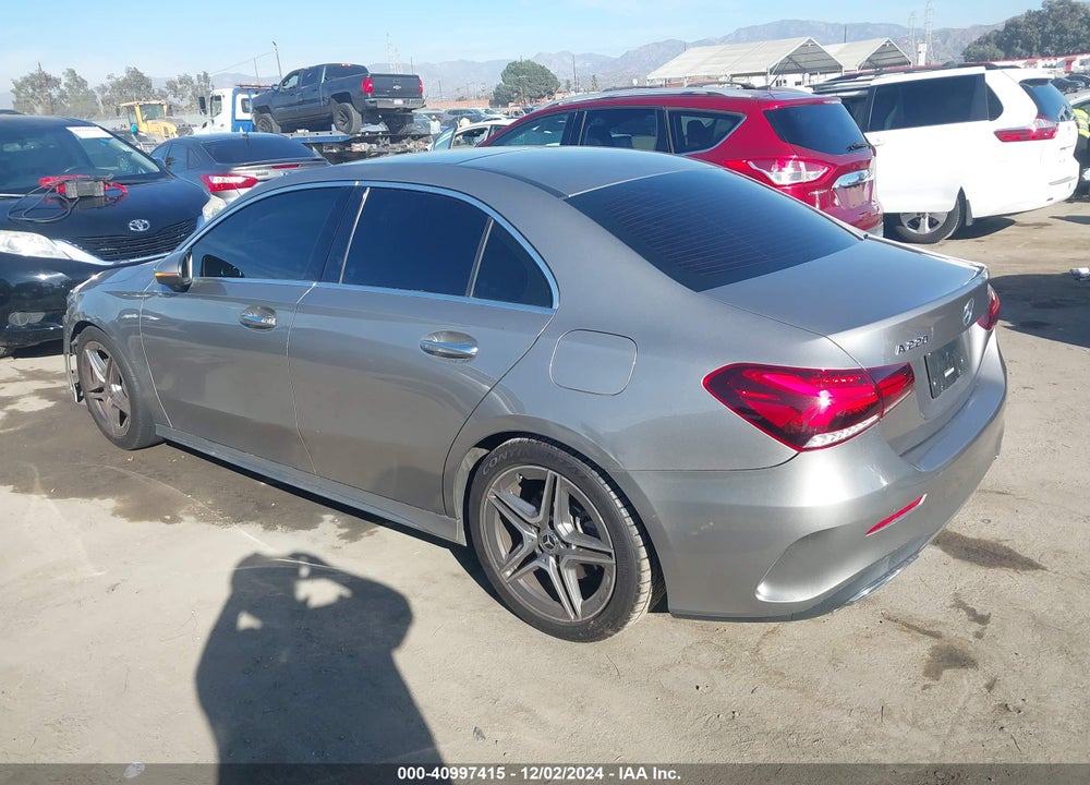 2020 MERCEDES-BENZ A 220 VIN: W1K3G4EB7LJ226518
