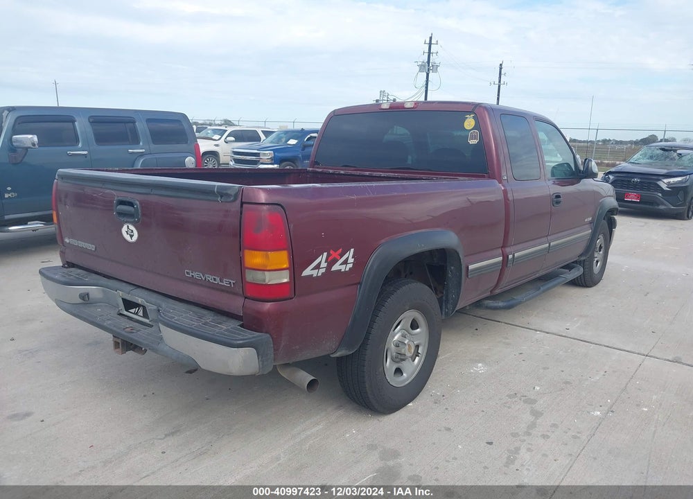 2002 CHEVROLET SILVERADO 1500 LS VIN: 2GCEK19V921235038