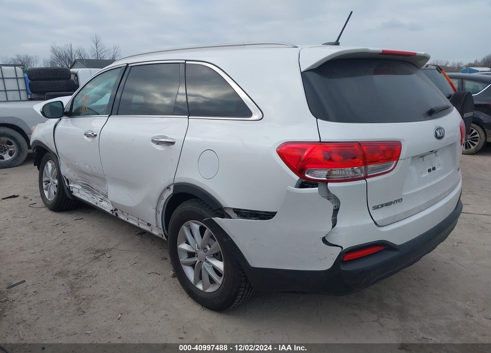 2017 KIA SORENTO 2.4L LX VIN: 5XYPGDA35HG246669