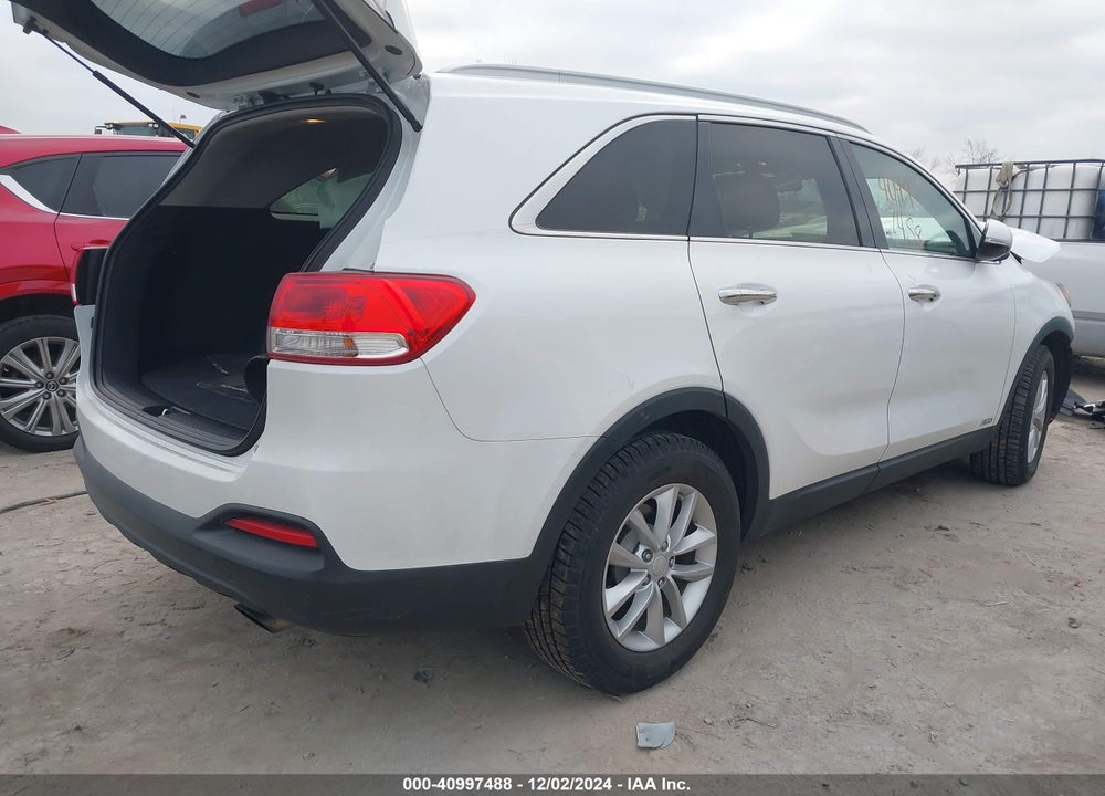 2017 KIA SORENTO 2.4L LX VIN: 5XYPGDA35HG246669