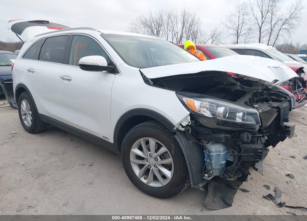 2017 KIA SORENTO 2.4L LX VIN: 5XYPGDA35HG246669