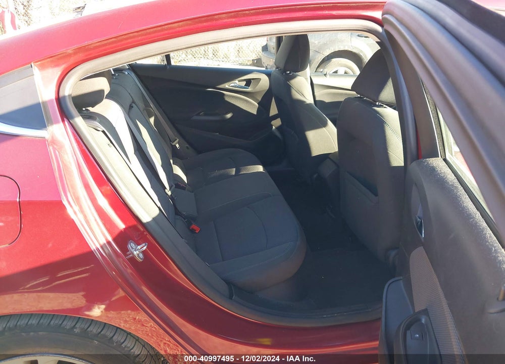 2017 CHEVROLET CRUZE LT AUTO VIN: 1G1BE5SM0H7166618