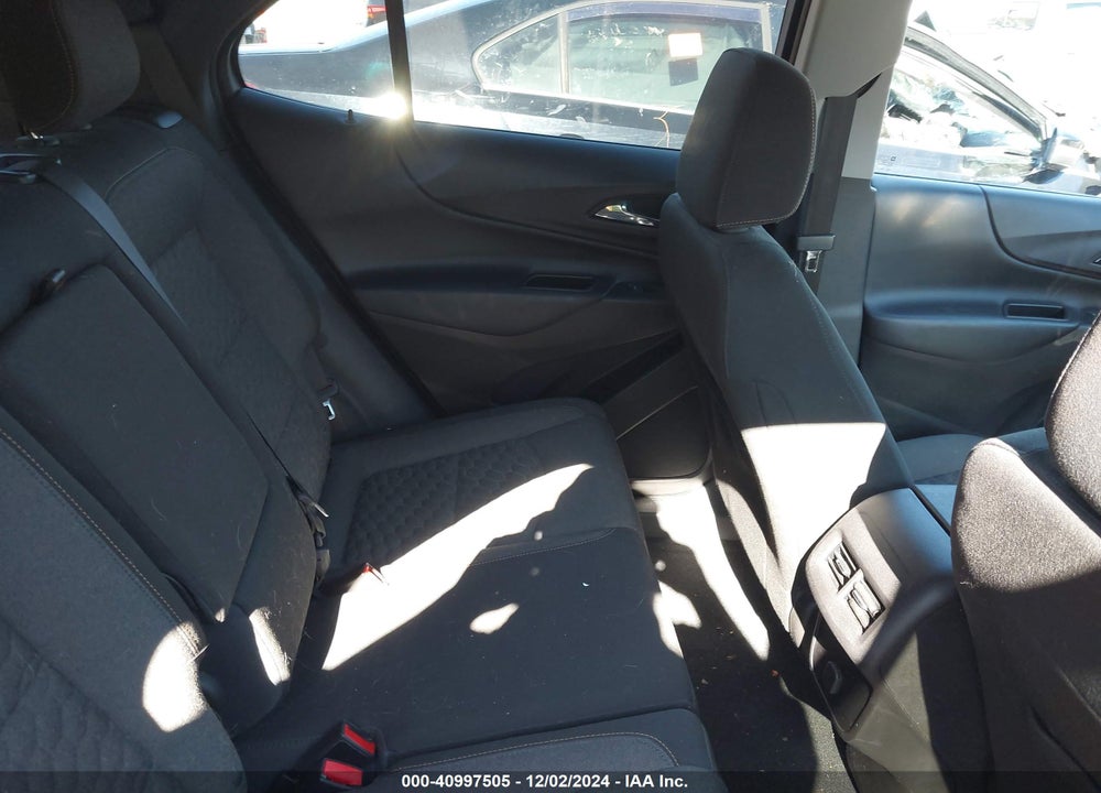 2018 CHEVROLET EQUINOX LT VIN: 3GNAXJEV5JL124870