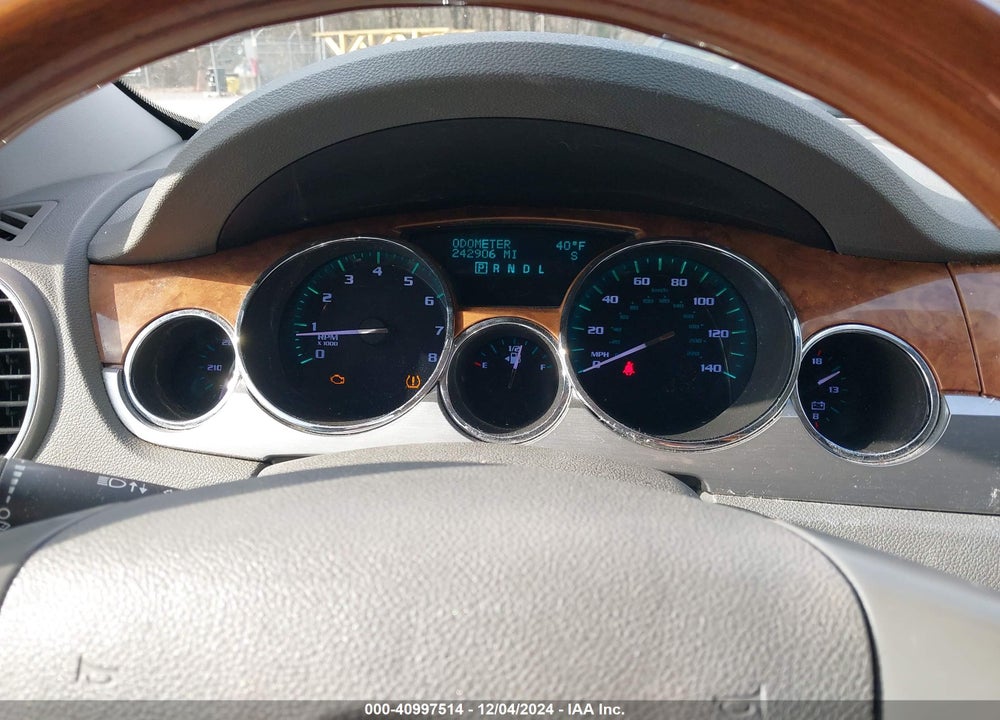 2011 BUICK ENCLAVE 1XL VIN: 5GAKRBED7BJ268080
