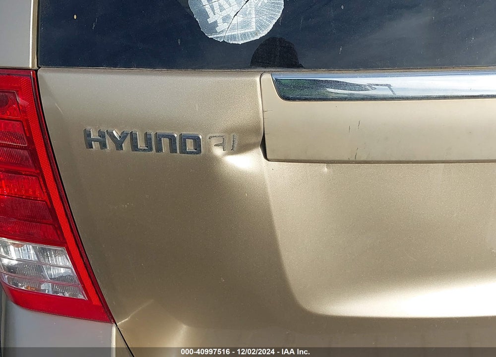 2007 HYUNDAI ENTOURAGE GLS/LIMITED/SE VIN: KNDMC233576018236