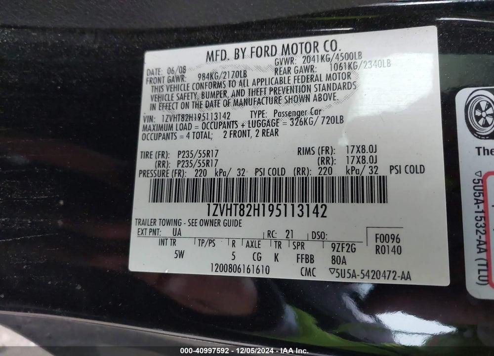2009 FORD MUSTANG GT PREMIUM VIN: 1ZVHT82H195113142