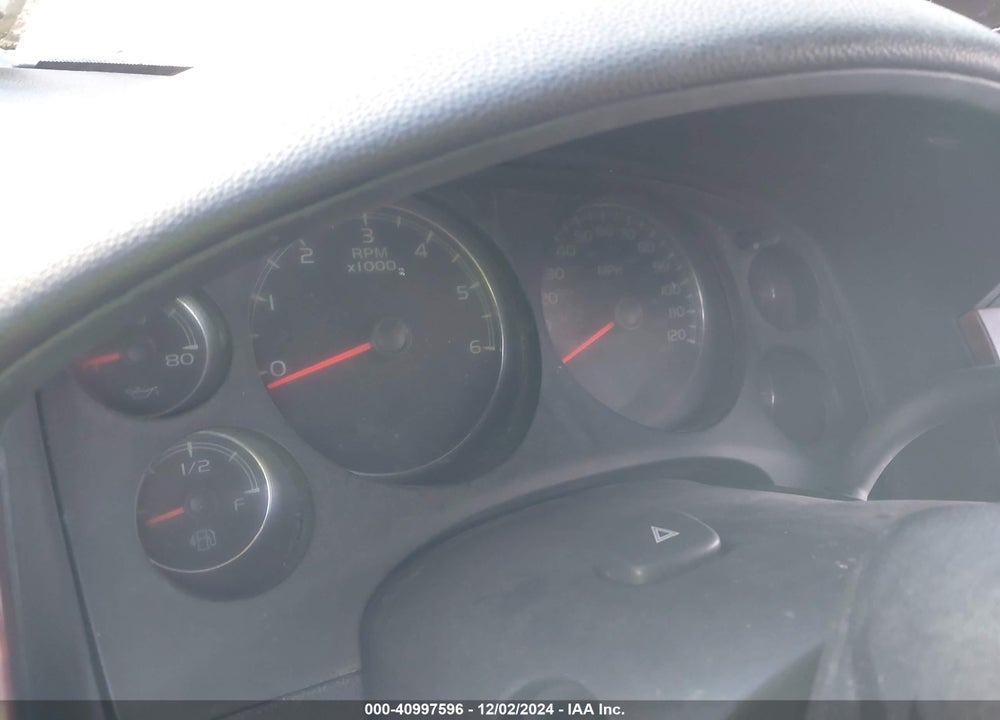 2010 CHEVROLET TAHOE LTZ VIN: 1GNUKCE05AR217179
