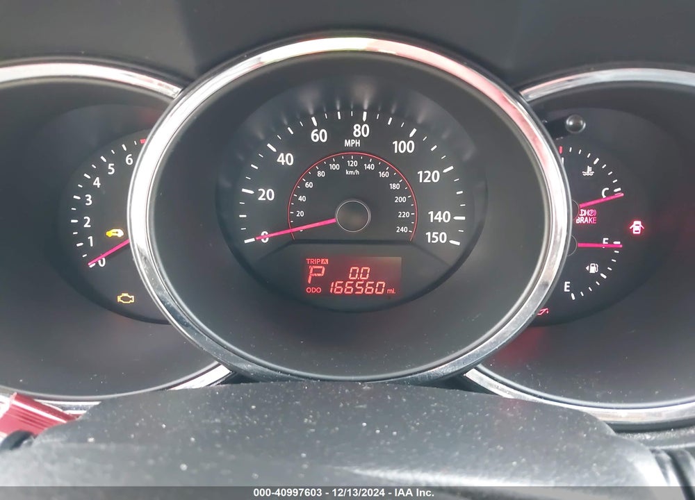2011 KIA SORENTO EX V6 VIN: 5XYKUDA22BG147650
