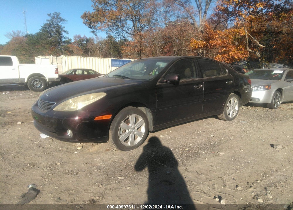 2005 LEXUS ES 330 VIN: JTHBA30G055136321