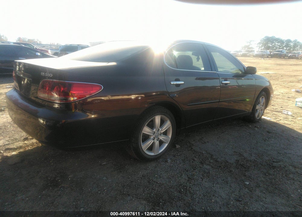 2005 LEXUS ES 330 VIN: JTHBA30G055136321