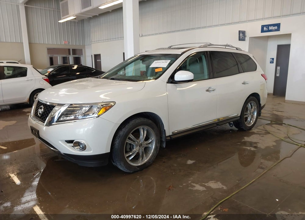 2014 NISSAN PATHFINDER PLATINUM VIN: 5N1AR2MM3EC606803