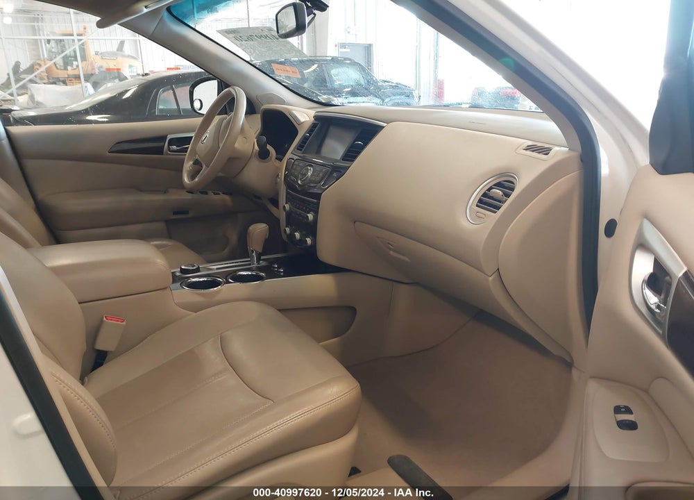 2014 NISSAN PATHFINDER PLATINUM VIN: 5N1AR2MM3EC606803
