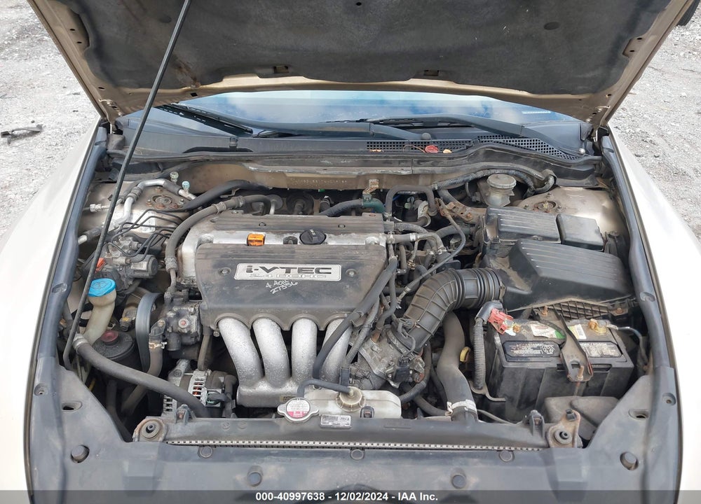 2004 HONDA ACCORD 2.4 DX VIN: 1HGCM56174A019189