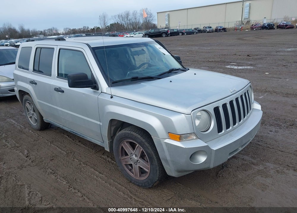 2008 JEEP PATRIOT SPORT VIN: 1J8FF28W98D523933