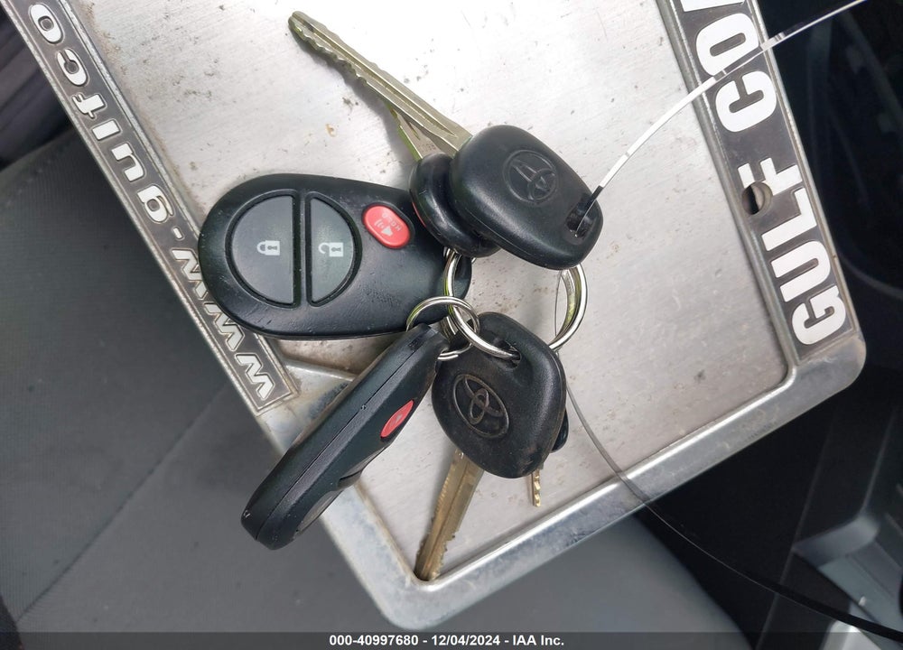 2016 TOYOTA TUNDRA VIN: 5TFRM5F18GX108098