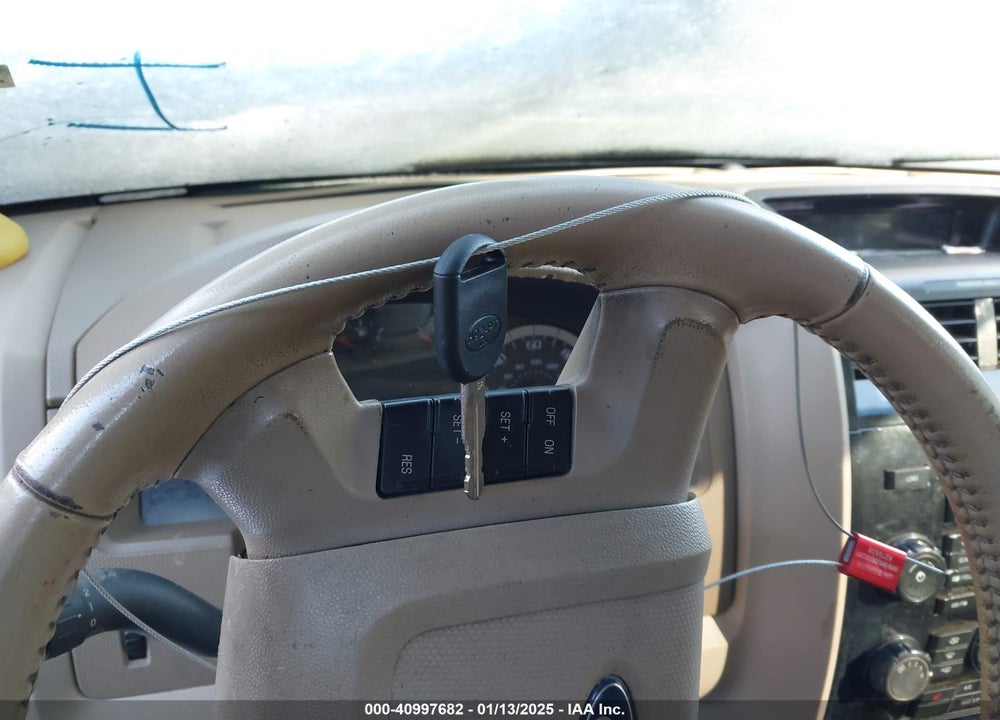 2011 FORD ESCAPE LIMITED VIN: 1FMCU0E7XBKC54356