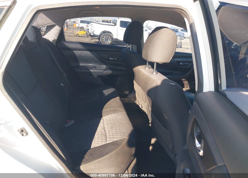 2016 NISSAN ALTIMA VIN: 1N4AL3AP4GC110587