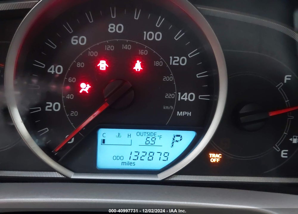 2015 TOYOTA RAV4 LE VIN: JTMZFREV1FJ052139